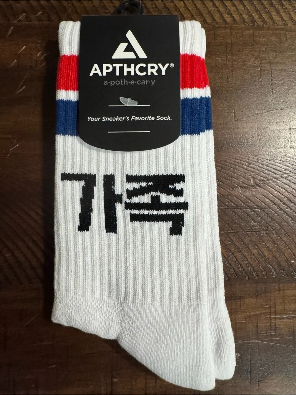 APTHCRY Athletic Crew Socks in White with Red & Blue Stripes